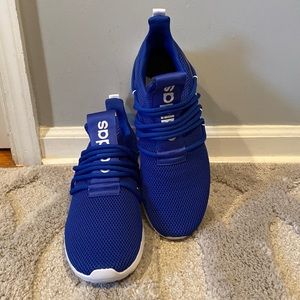 Adidas sneakers 11.5